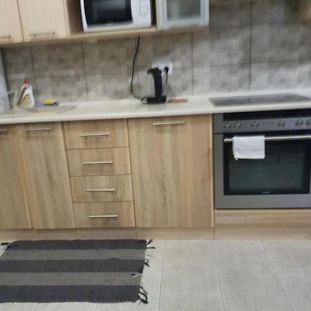 Lutsk, Double-Room Apartments ภายนอก รูปภาพ
