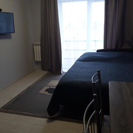 Lutsk, Double-Room Apartments ภายนอก รูปภาพ